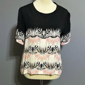 YYIGAL black dress top key hole back size small NWT